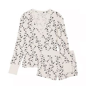 VICTORIA'S SECRET
Thermal Short Pajama Set